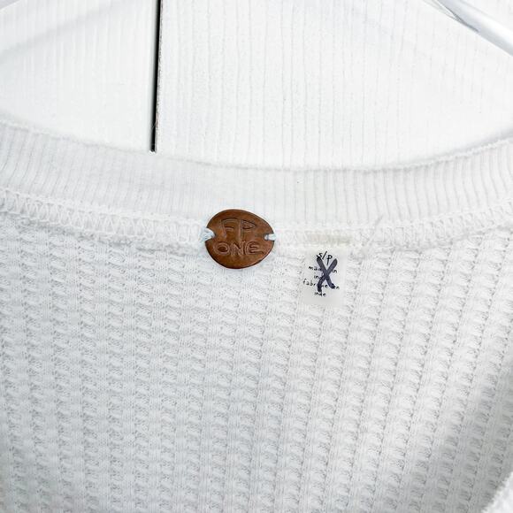 Free People One Hayden Thermal Waffle Knit Puff Sleeve Top in White - Picture 4 of 7